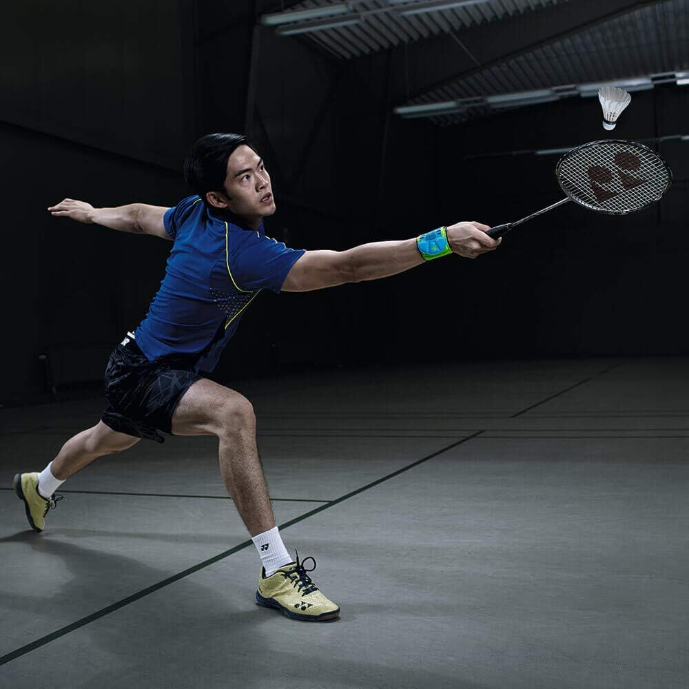 Bauerfeind Sports Wrist Strap - German Engineered Wrist Compression Support for Weightlifting, Crossfit, Tennis, Lifting - Adjustable Tightness Brace with 3D Airknit Fabric - 1 Per Box