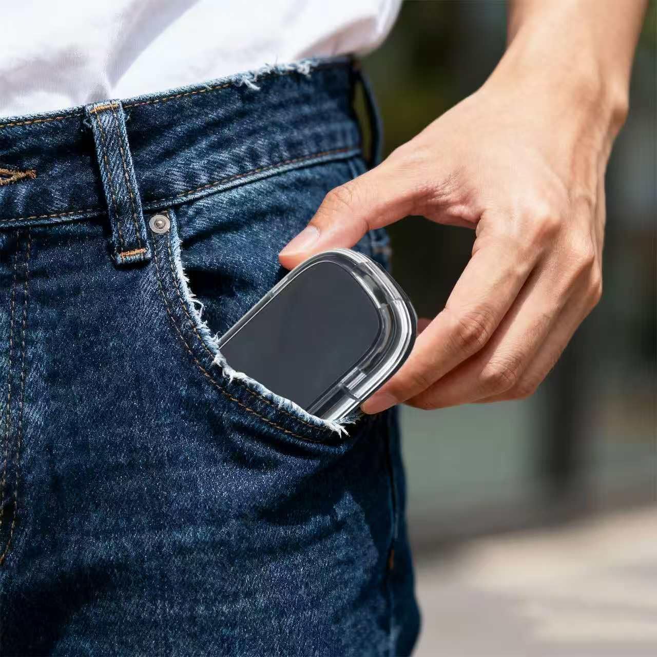 Pill Cutter Splitter for Small and Ttiny Pills,Pill Cutter,1/2, 1/3, 1/4 Precision Cutting for Medication Aids,Easy to use for Cutting Household medications