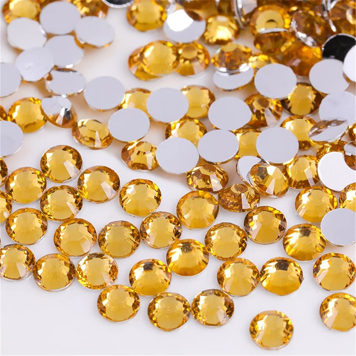 1500 Pieces SS16 4mm Flatback Rhinestones Clear Glass Round Gems Crystals for Nail Art DIY Crafts Clothes Shoes Bags (Golden Yellow)