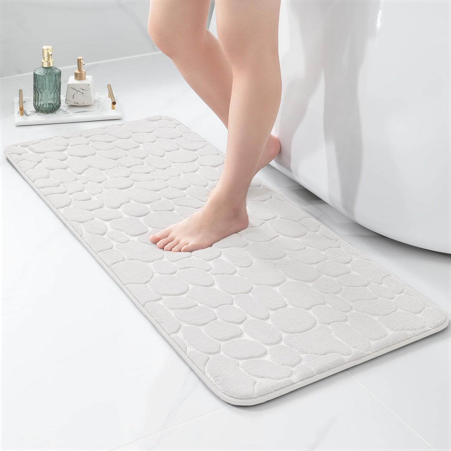 YIHOUSE Memory Foam Runner Rug, Cobblestone Bathroom Runner Rugs Super Water Absorbent Bath Mats for Bathroom Machine Washable Bath Rugs Runner for Hallway Bedroom Laundry Room(20 x 47,White)