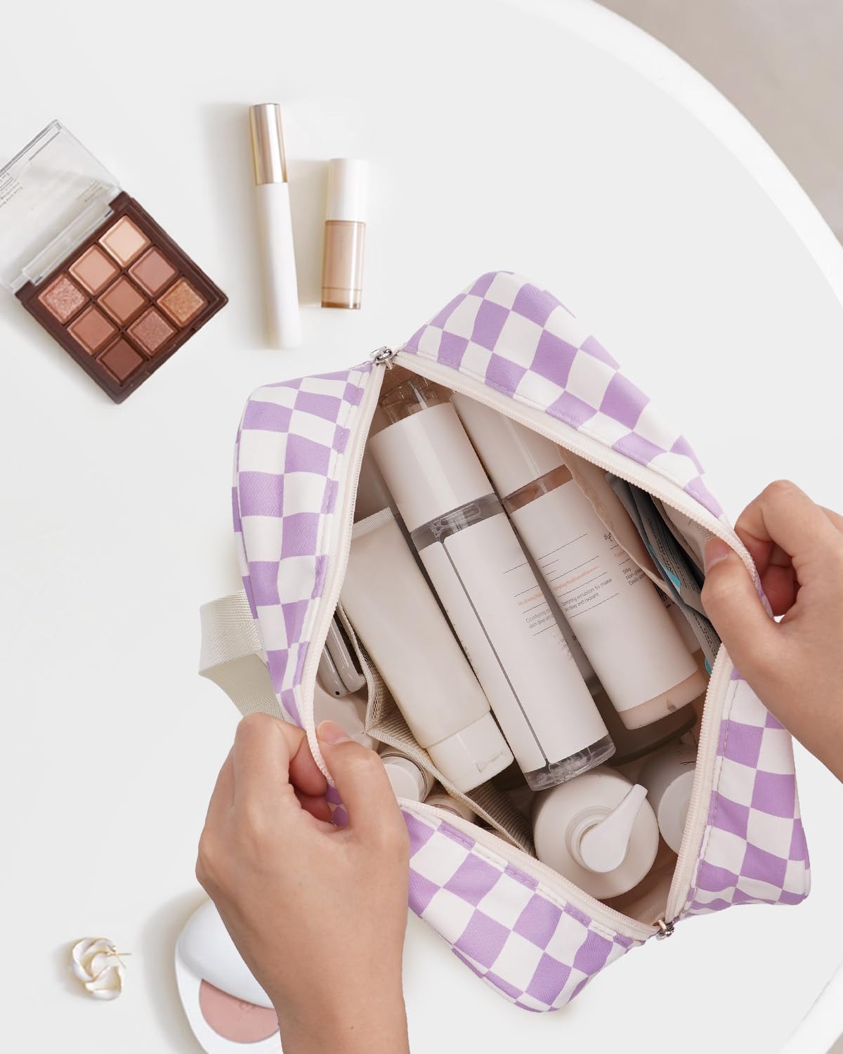 Narwey Large Checkered Travel Toiletry Bag Women Toiletries Bag Makeup Bag with Handle Make up bag Organizer Cosmetic Bag Medicine Bag for Girls (Purple Checkerboard, Large)