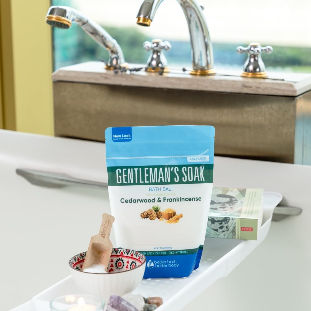 Gentleman's Bath Salt 32 Ounces Epsom Salt with Natural Cedarwood, Frankincense, Eucalyptus and Peppermint Essential Oils Plus Vitamin C in BPA Free Pouch with Easy Press-Lock Seal