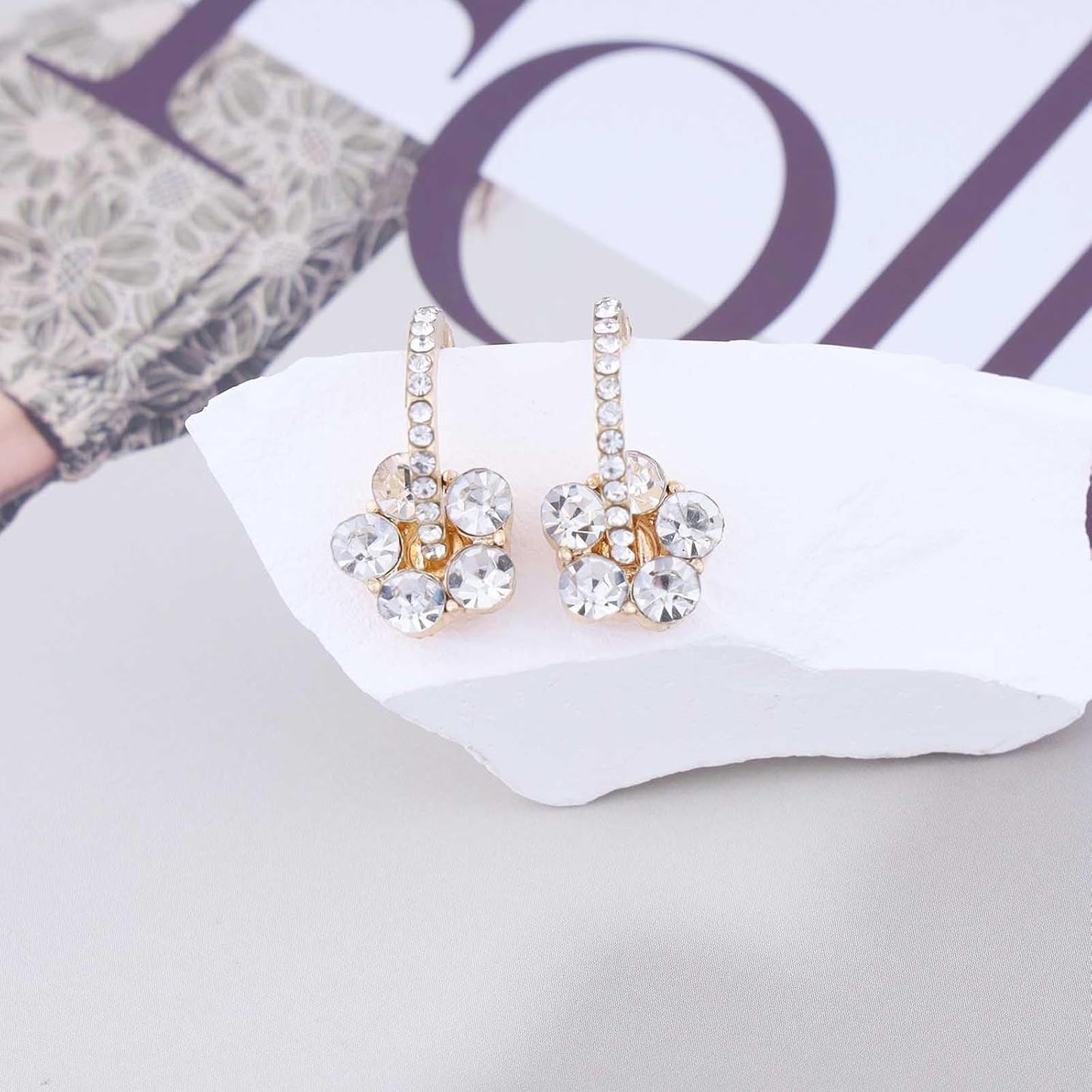 Vintage Rhinestone Flower Drop Earrings Crystal Flower Stud Earrings Gold Cz Hoop Earrings Sparkly Crystal Wedding Earrings Jewelry for Women