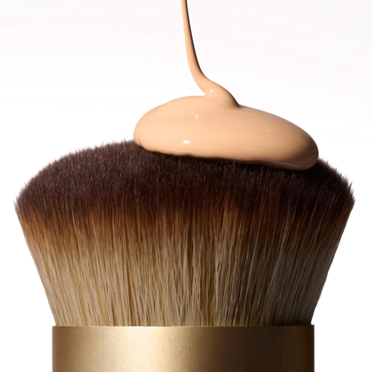 LAURA GELLER NEW YORK Full Coverage Foundation Blending Brush for All Face Makeup & Foundation