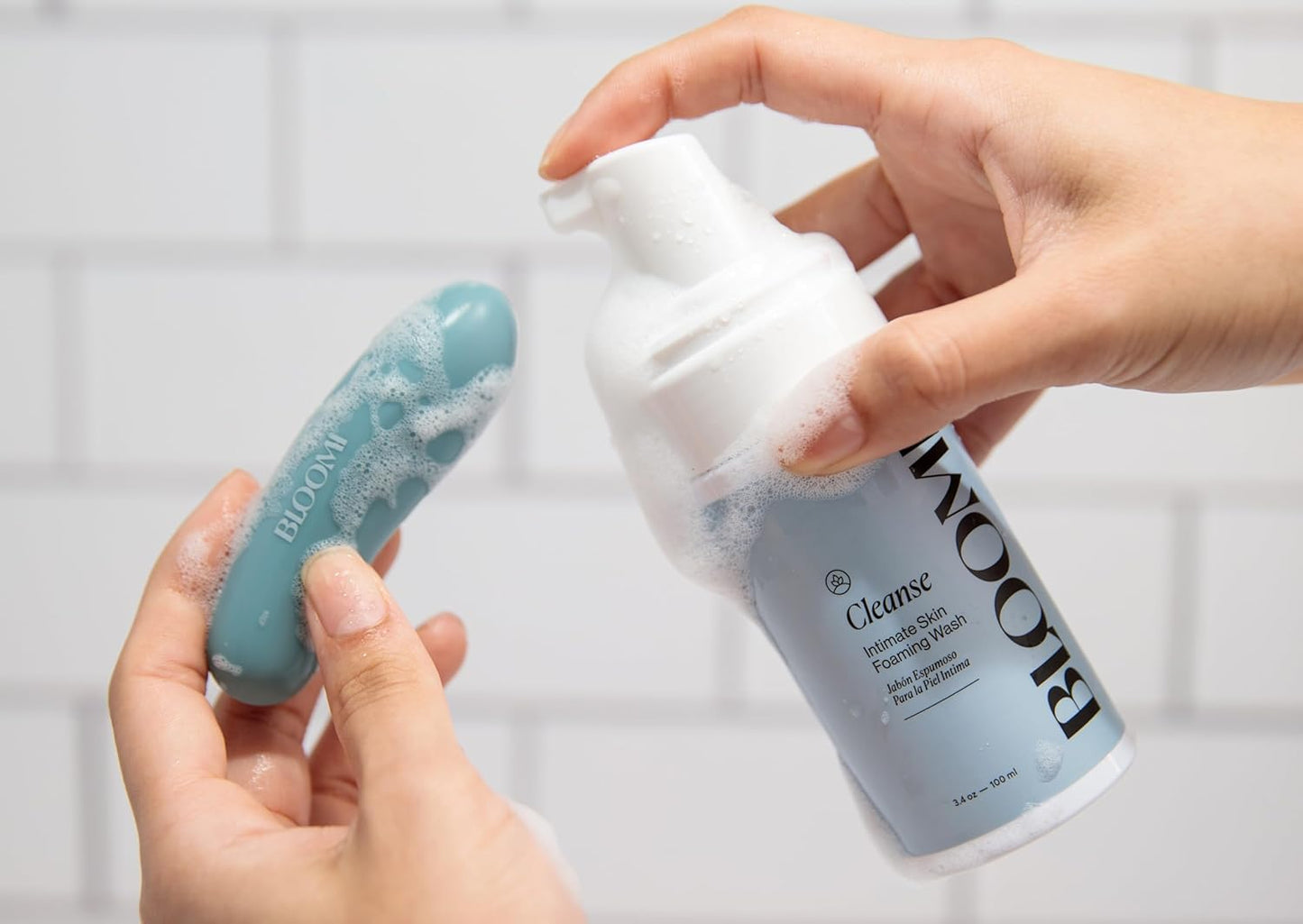 Bloomi Cleanse Intimate Skin Foaming Wash for Women - Hydrating Aloe Vera Cleansing for Intimate Areas Gentle Soothing Feminine Hygiene Shower Moisturizing Natural Foaming Soap Wash 3.4oz (2)