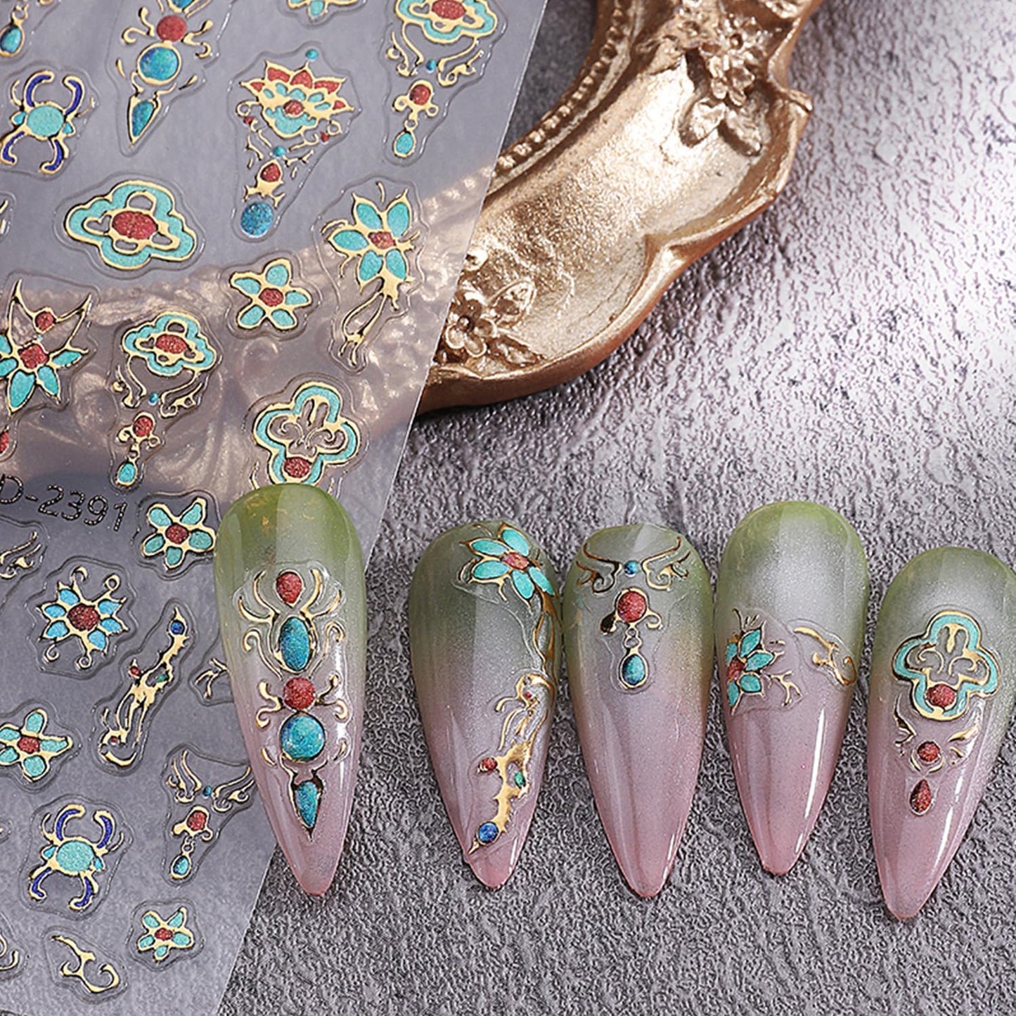 5 Sheets Bohemian Style Nails Art Stickers 3D Self-Adhesive Relief Nails Stickers Stars Moon Sun Golden Butterfly Flower Nail Decal Supplies Women's DIY Bohemian Nail Art Decoration