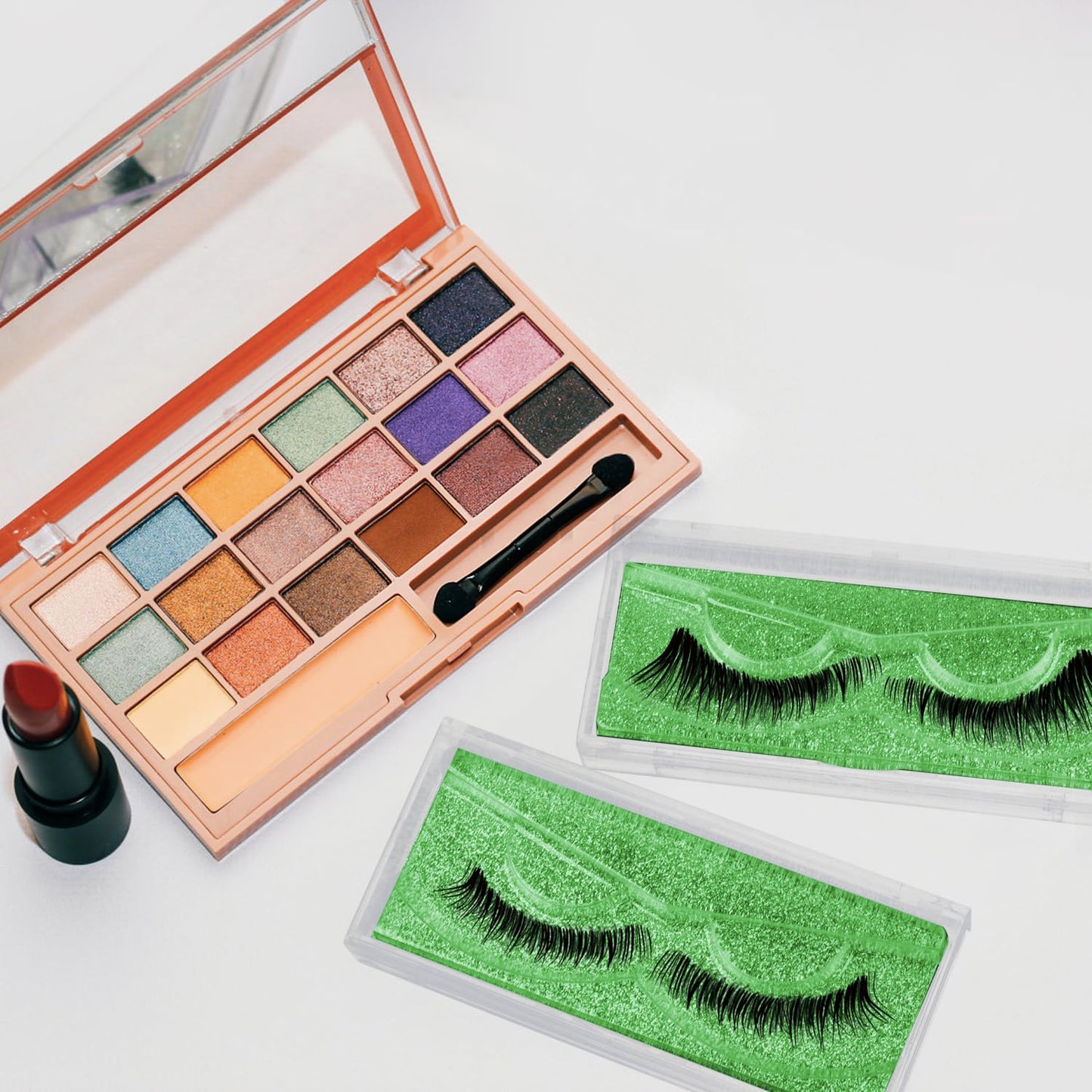 Empty Lash Boxes for False Eyelashes - 30 Pack Lash Cases, Customizable Eyelash Packaging, Bulk Lash Storage Containers, Lash Box Packaging, Premium Display & Protection (Green)