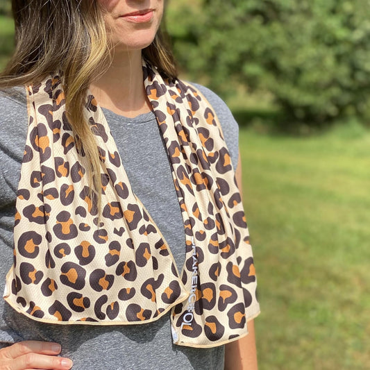 SHAKEitCOOL Extended Size Cooling Towel – Be Cool in Style - Heat Relief, Soft, Lightweight, Sun Protection, Easy Clean - Perfect for Biking, Hiking, Running, Yoga, Golf, Gardening - Cheetah Print M