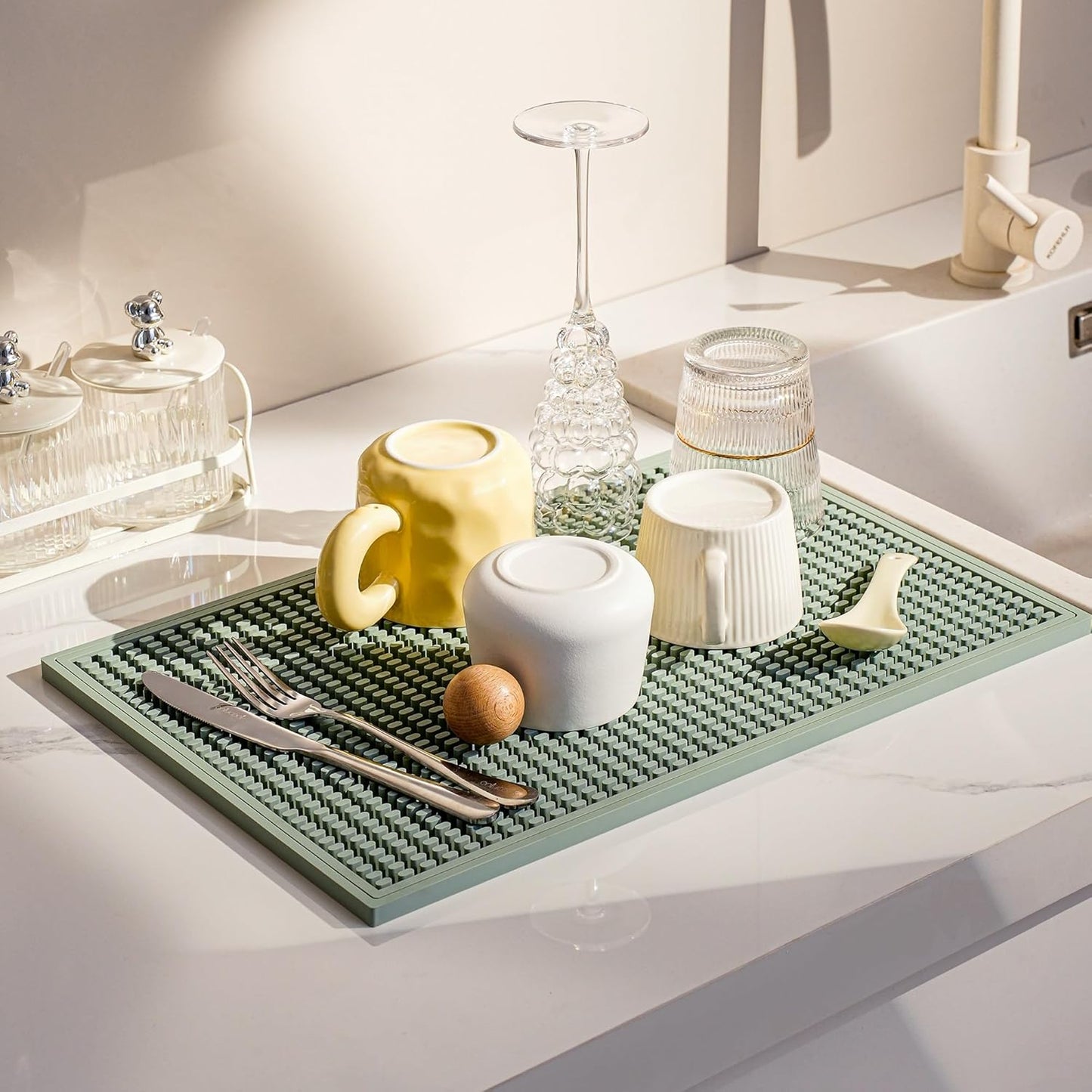 Dish Drying mat - 18" x 12" Green Silicone Drying mat, Kitchen Counter Dish Drying mats,Rubber Dish Drying mat, Applies to bar mat、Coffee mat