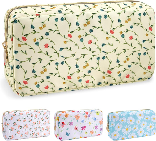 Nylon Small Floral Makeup Bag for Purse, Cute Preppy Makeup Bag Cosmetic Zipper Pouch Purse, Waterproof Portable Travel Toiletry Makeup Brush Bag Organizer Storage for Women Girls(Light Yellow-Flower)