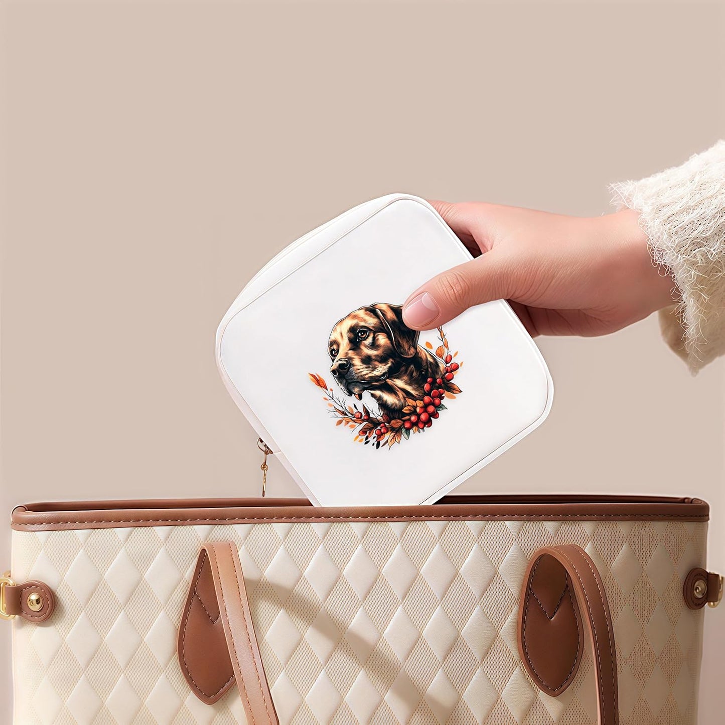 Labrador Mini Makeup Bag, Labrador Gift For Women Girls, Cute Portable Zipper Pouch Cosmetic Bag For Teen Girls Kids, Small Storage Bag For Sanitary Pad, Period napkin bag!