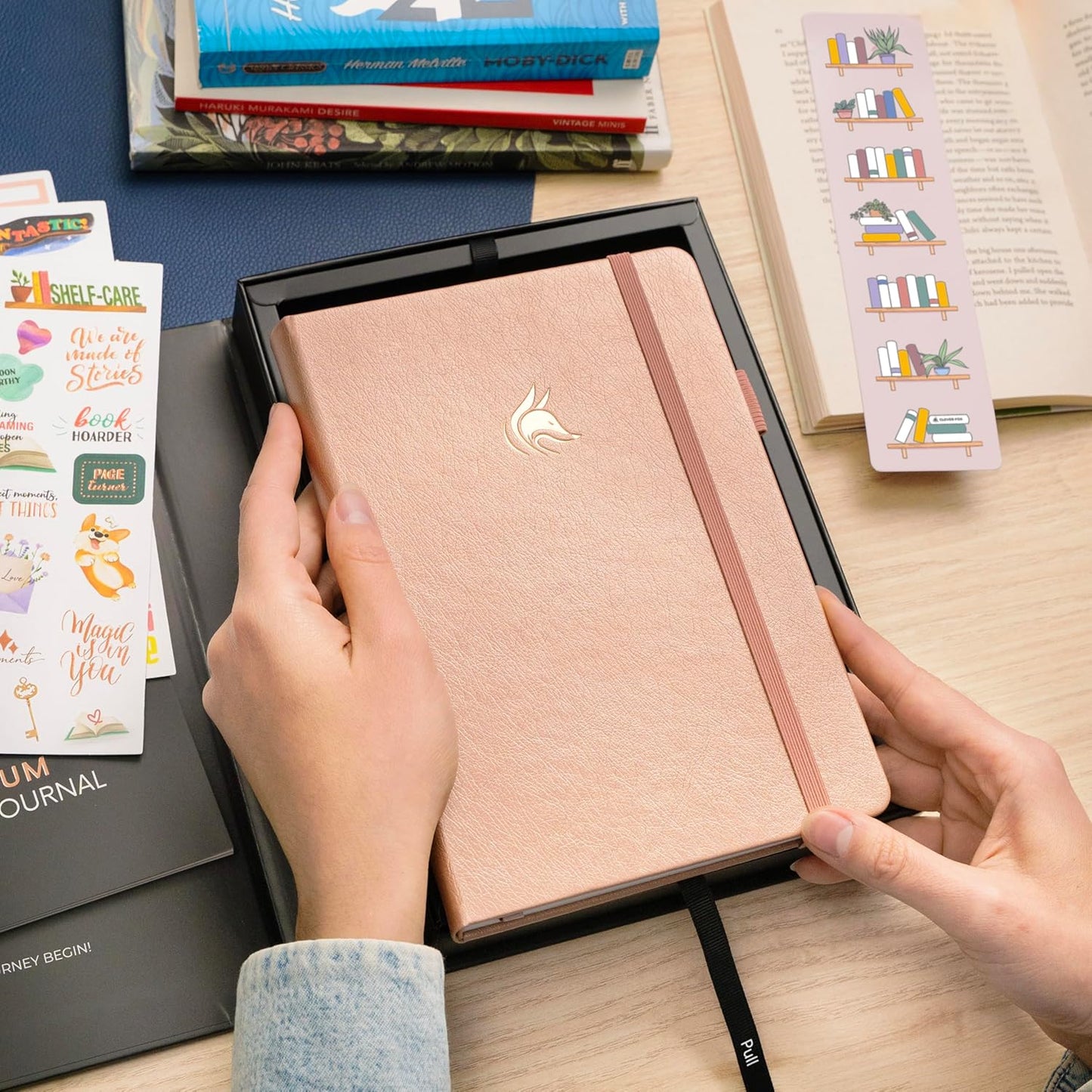 Clever Fox Reading Journal Premium – Review Log Notebook with Reading Tracker – Gifts & Accessories for Book Lovers, Adults & Kids (Rose Gold)